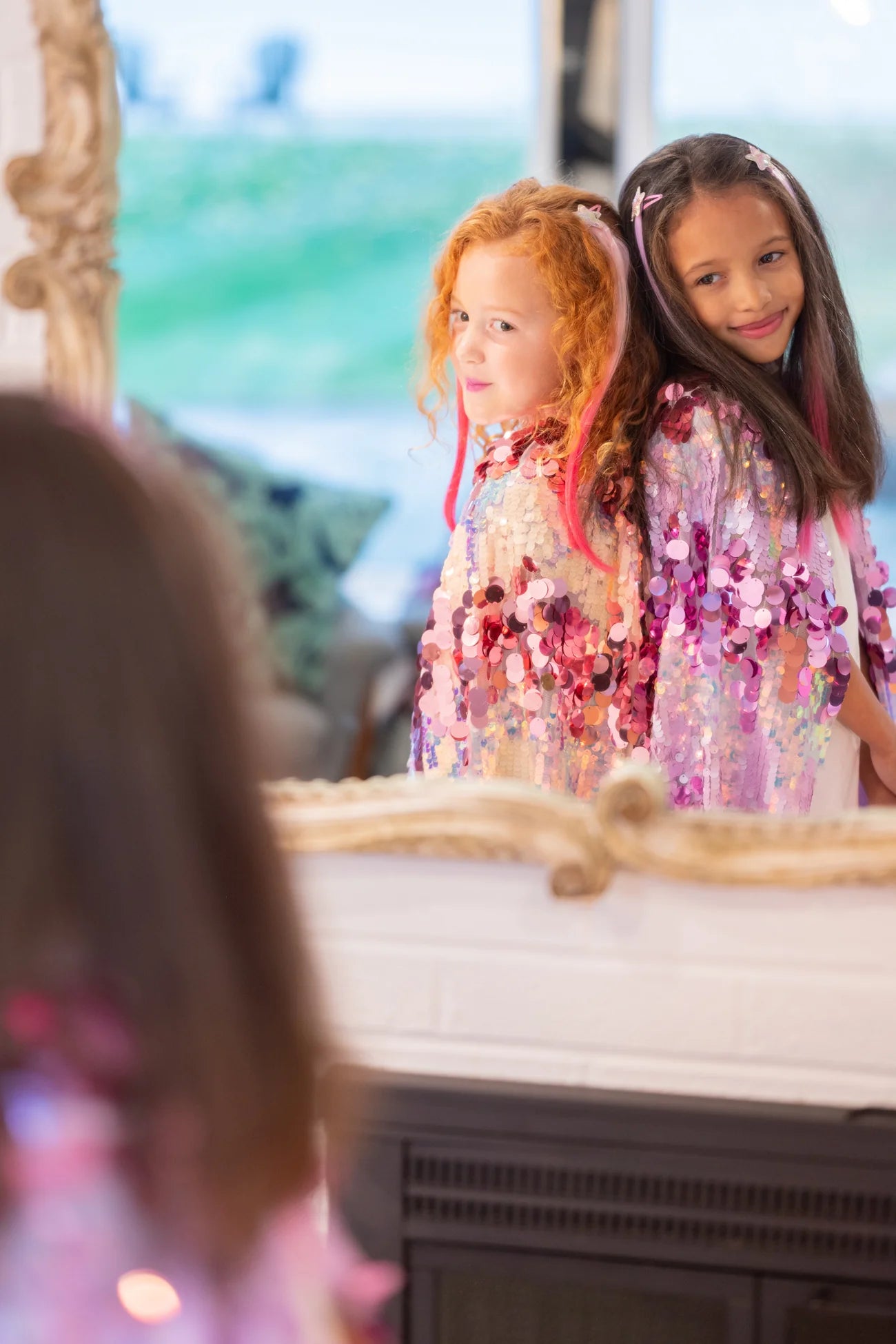 The 5th Avenue Pailette Cape | Pink