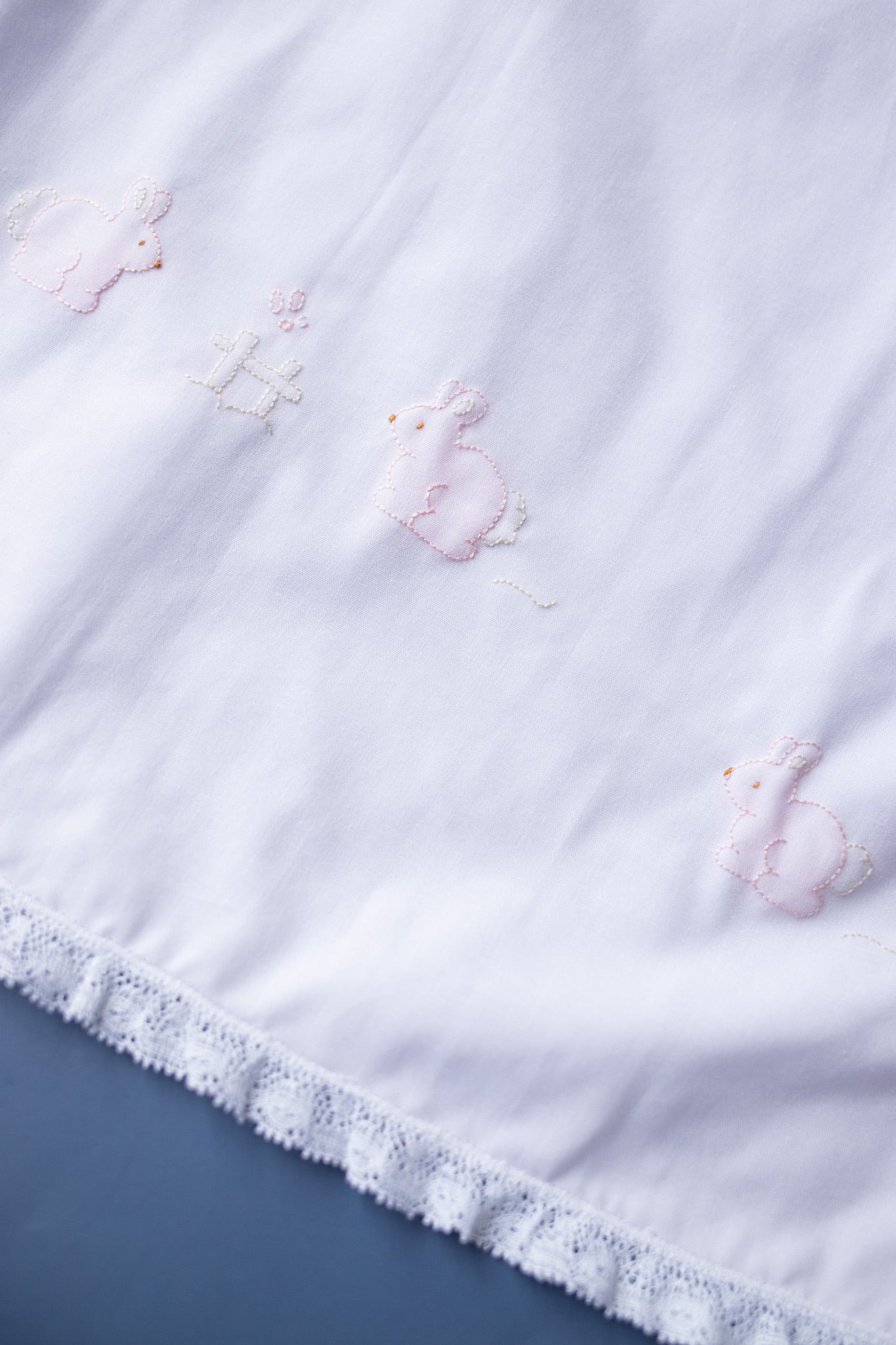 Bunnies Embroidered Daygown | White/Pink