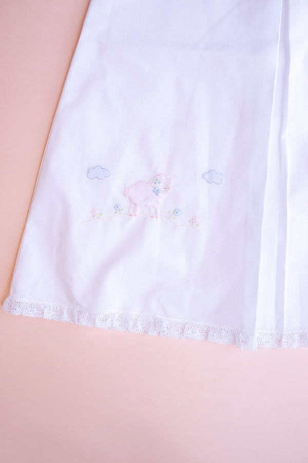 Lamb Embroidered Daygown | White/Pink