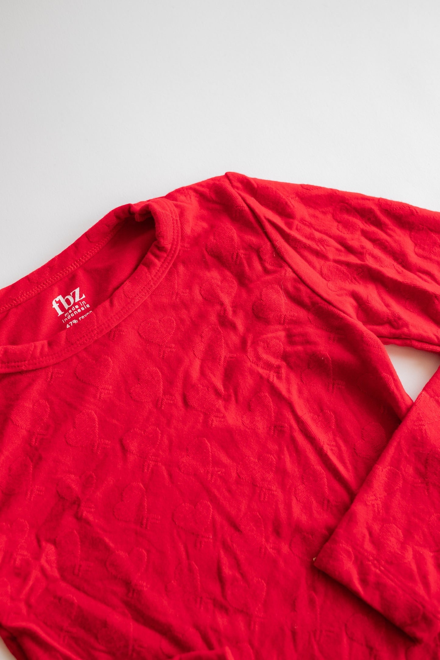 Embossed Heart Long Sleeve | Red