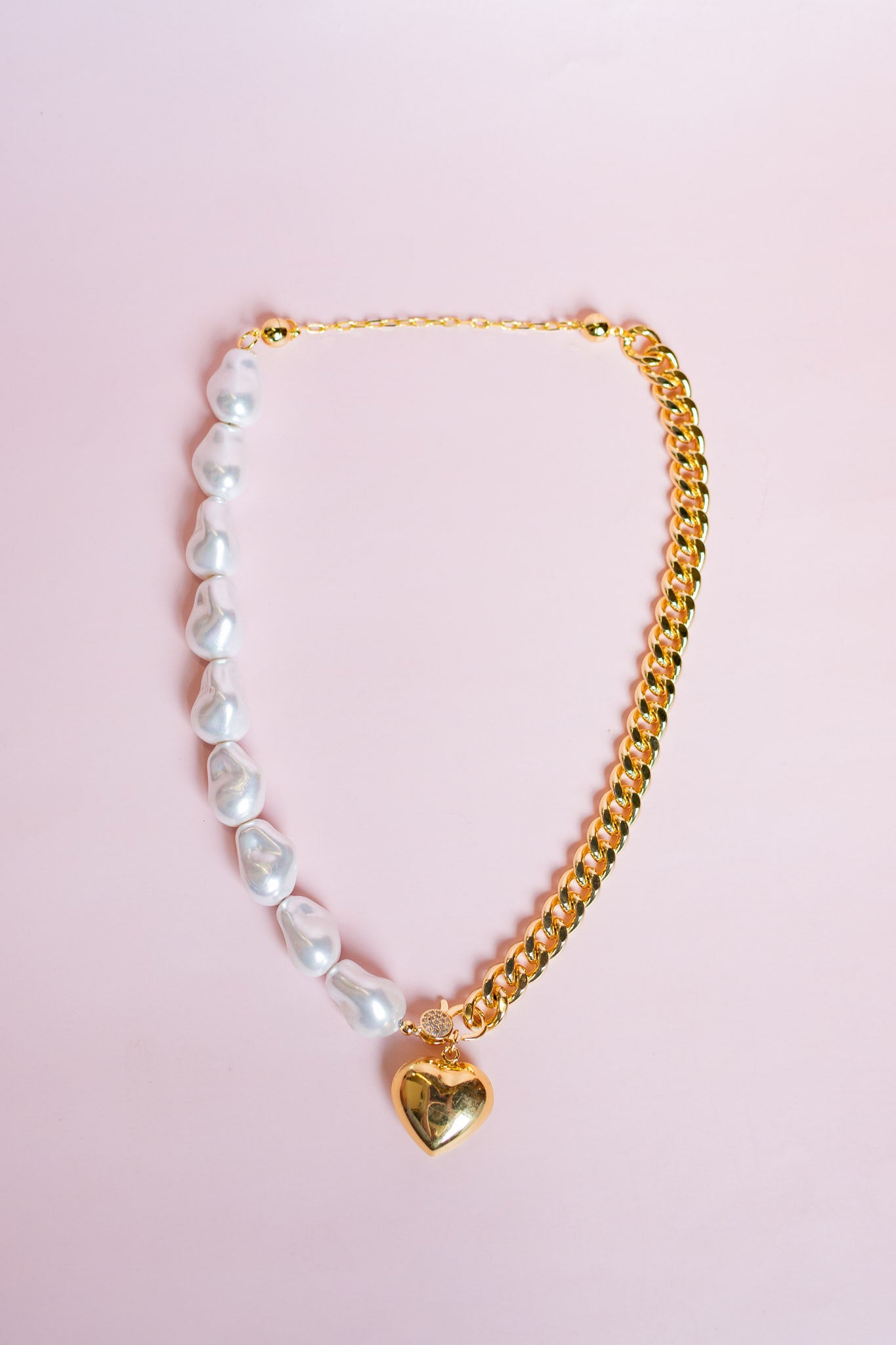 Majestic Heart Pearl Necklace
