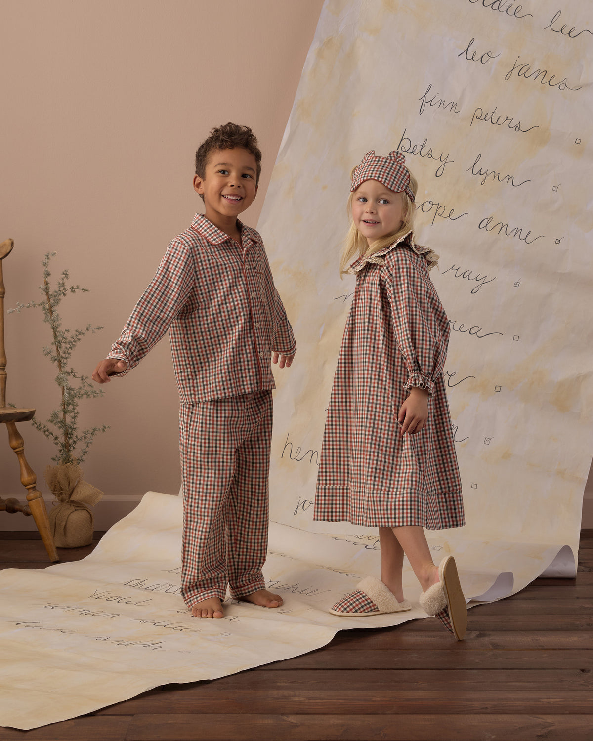 GIRL'S NIGHTGOWN HOLIDAY GINGHAM