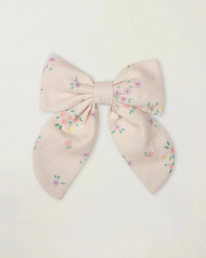 Audrey Bow | Painted Bouquet