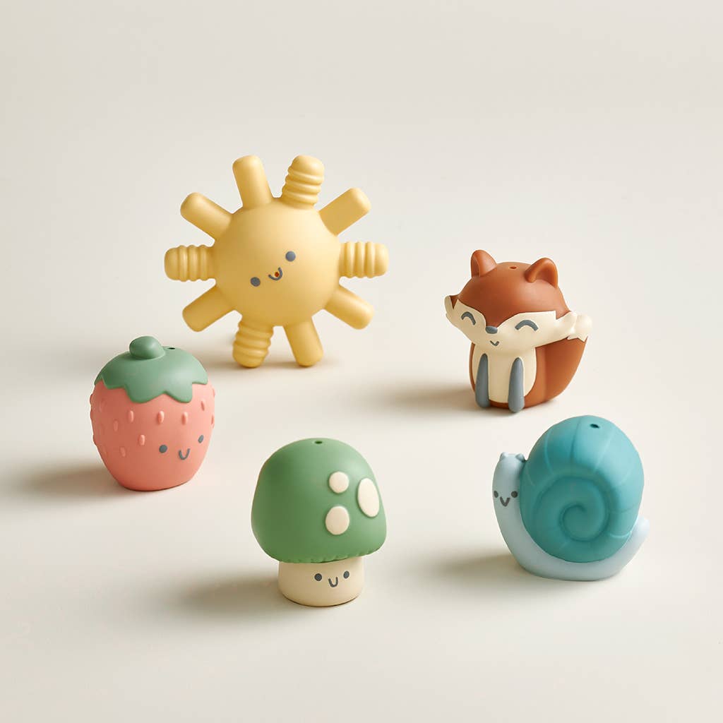 Itzy Bitzy Puppets | Bath + Storytelling Toys