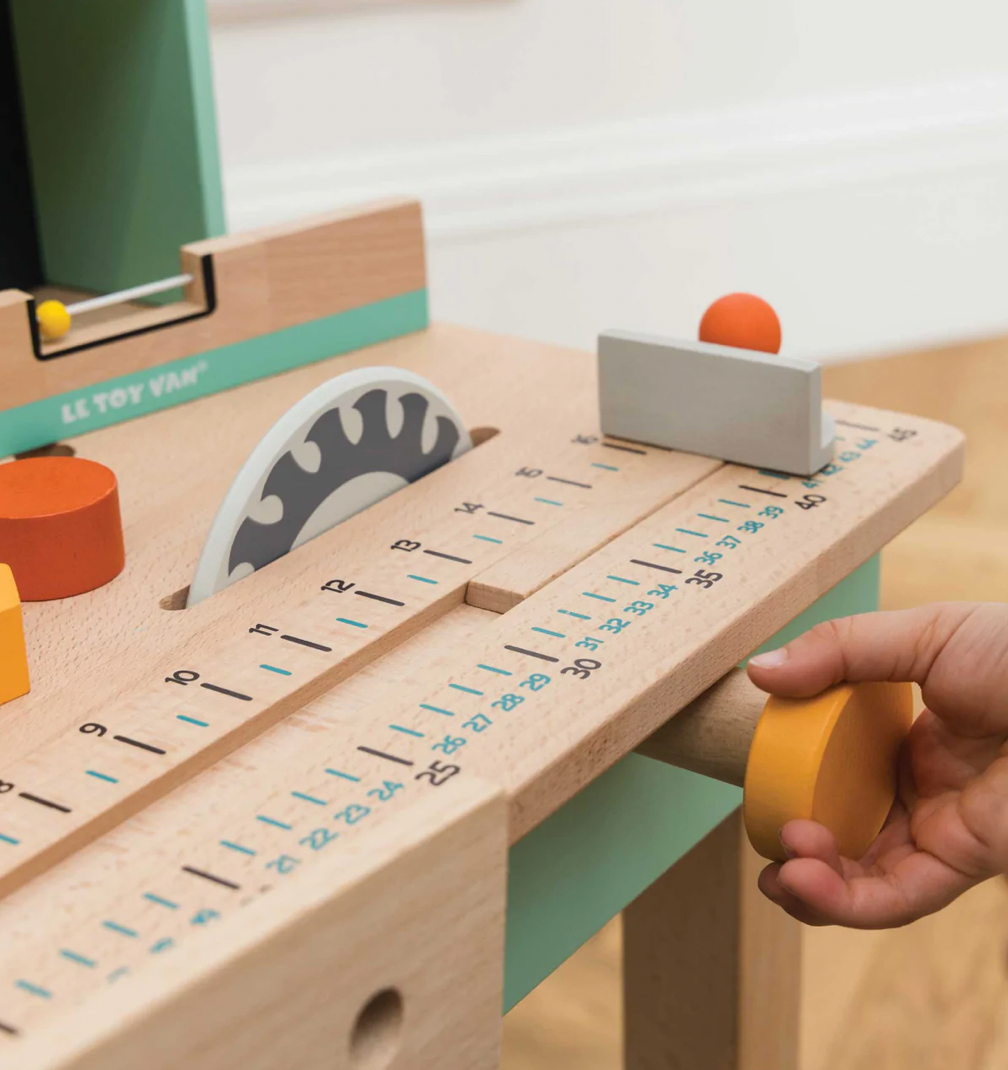 Alex's Work Bench