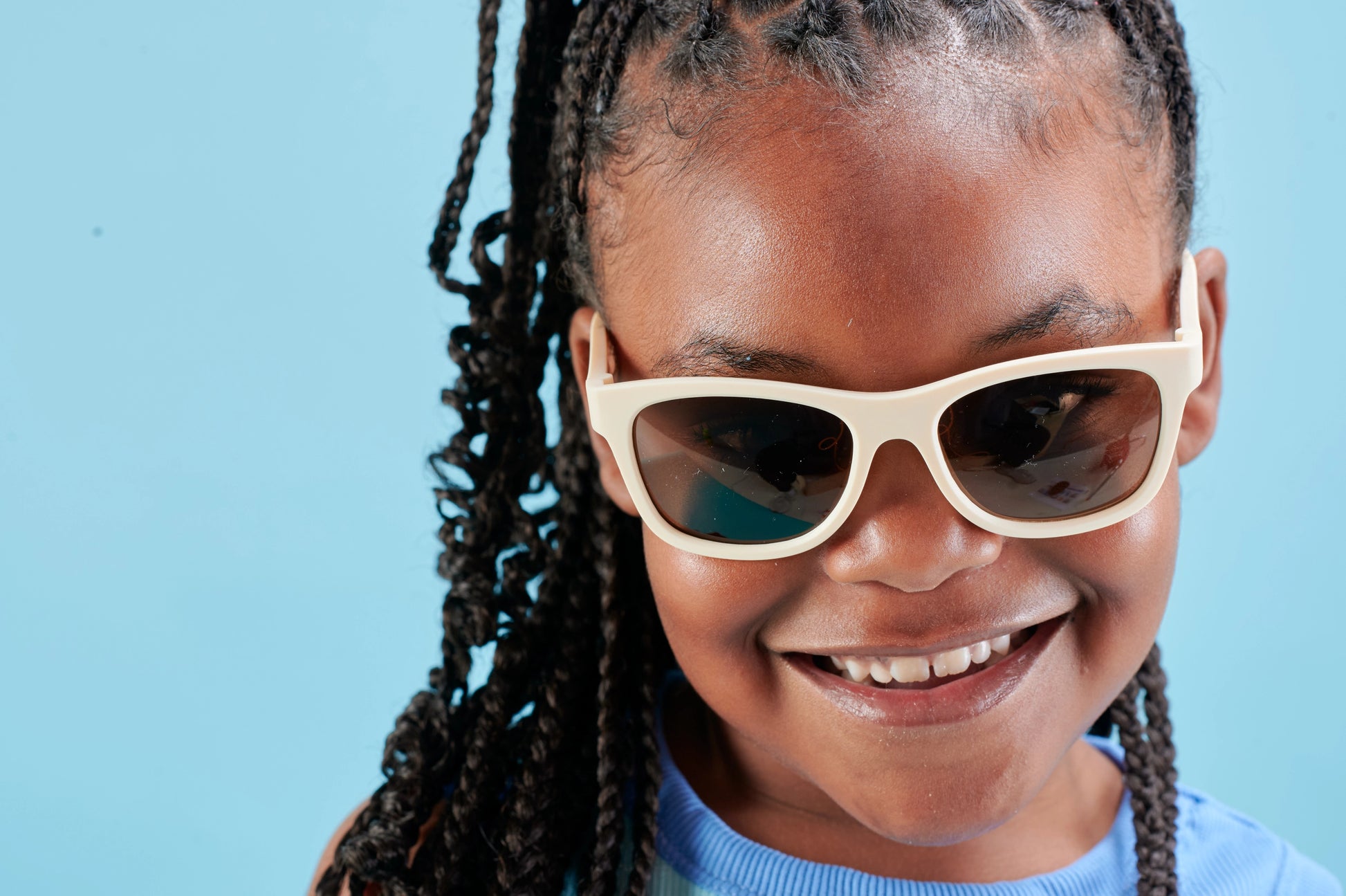 Navigator Sunglasses | Sweet Cream with Amber Lens