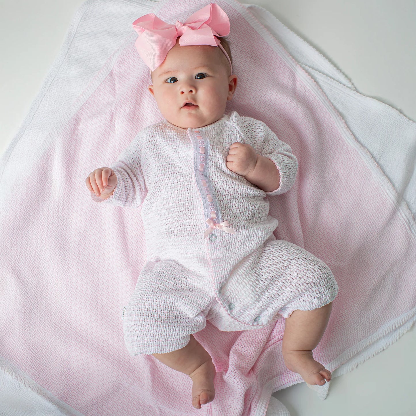 Paty Knit Pinstripe Converter w Eyelet Trim | Pink