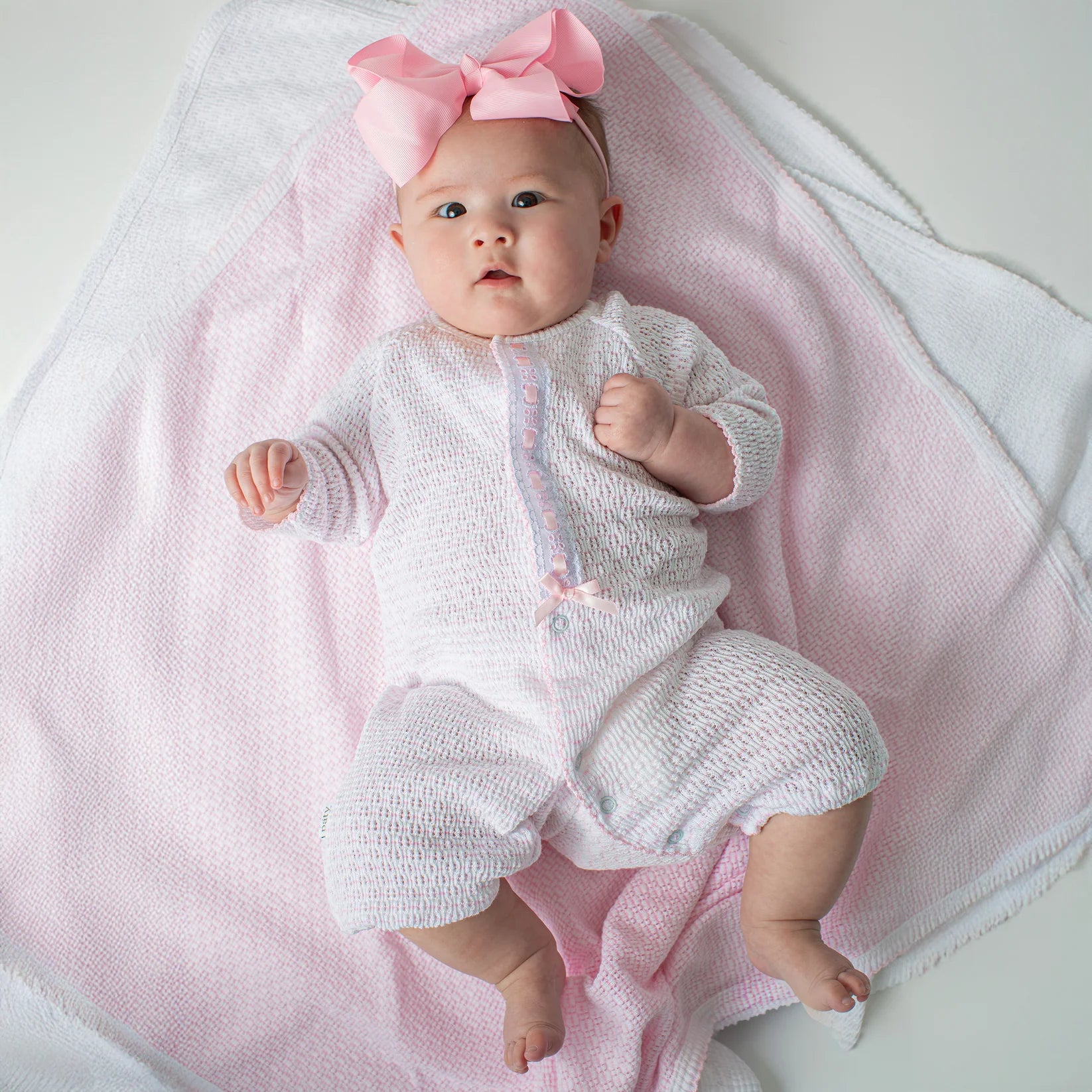 Paty Knit Pinstripe Converter w Eyelet Trim | Pink