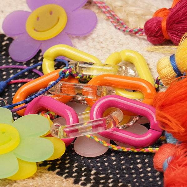 Happy Face Flower Chunky Keychain