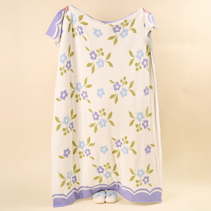 Cozy Dreams Luxe Blanket-Scalloped Floral Periwinkle