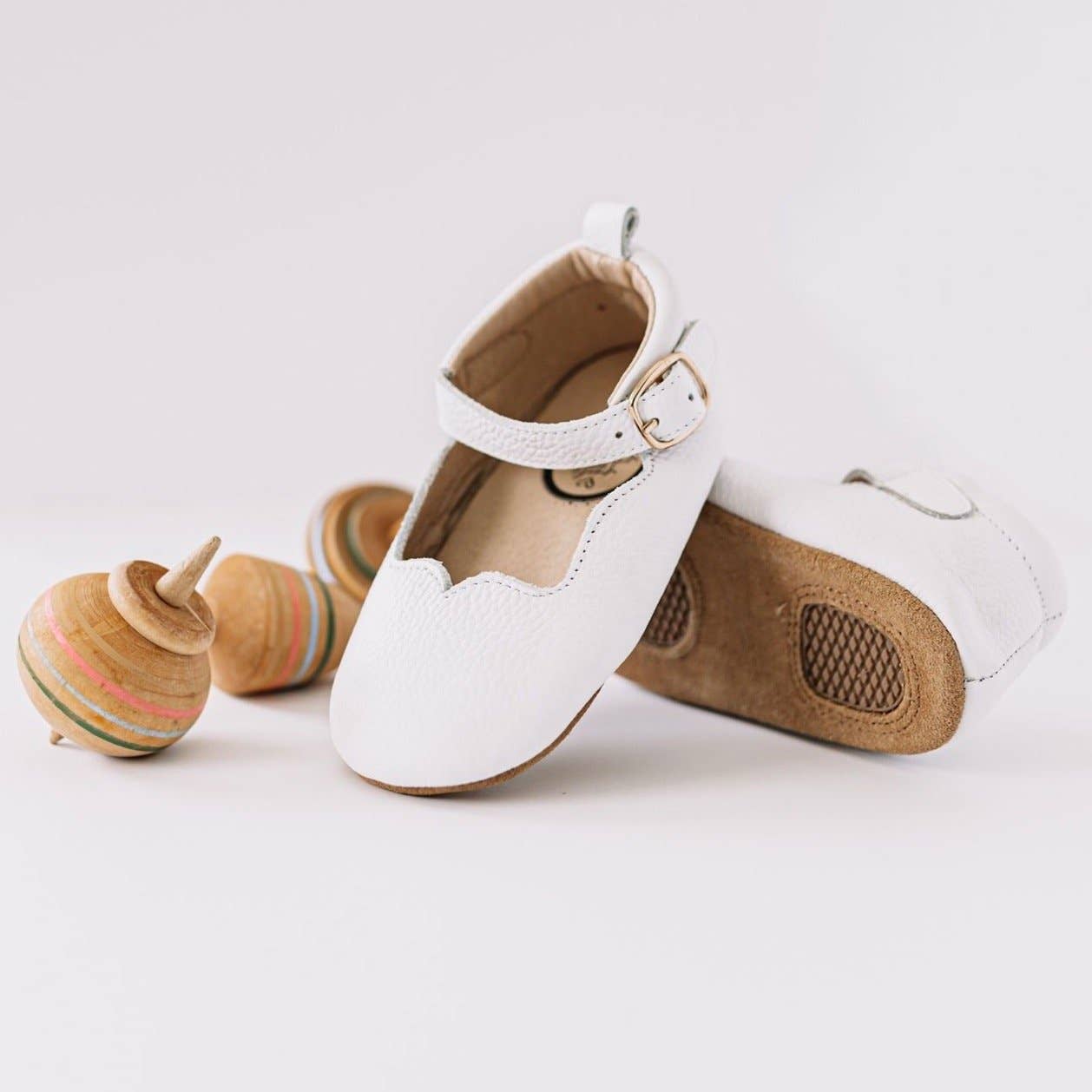 Olivia Shoe | White