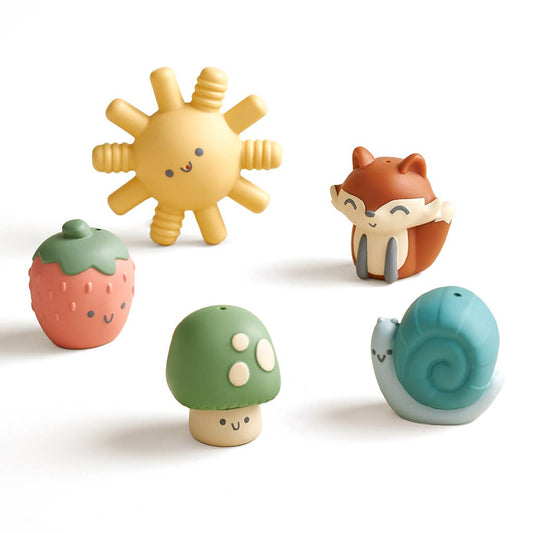 Itzy Bitzy Puppets | Bath + Storytelling Toys