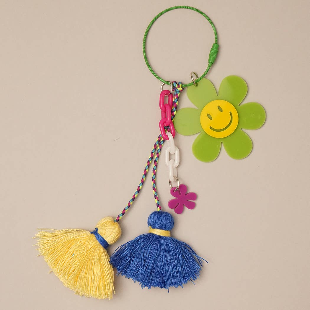 Happy Face Flower Color Tassel Keychain | Fuschsia