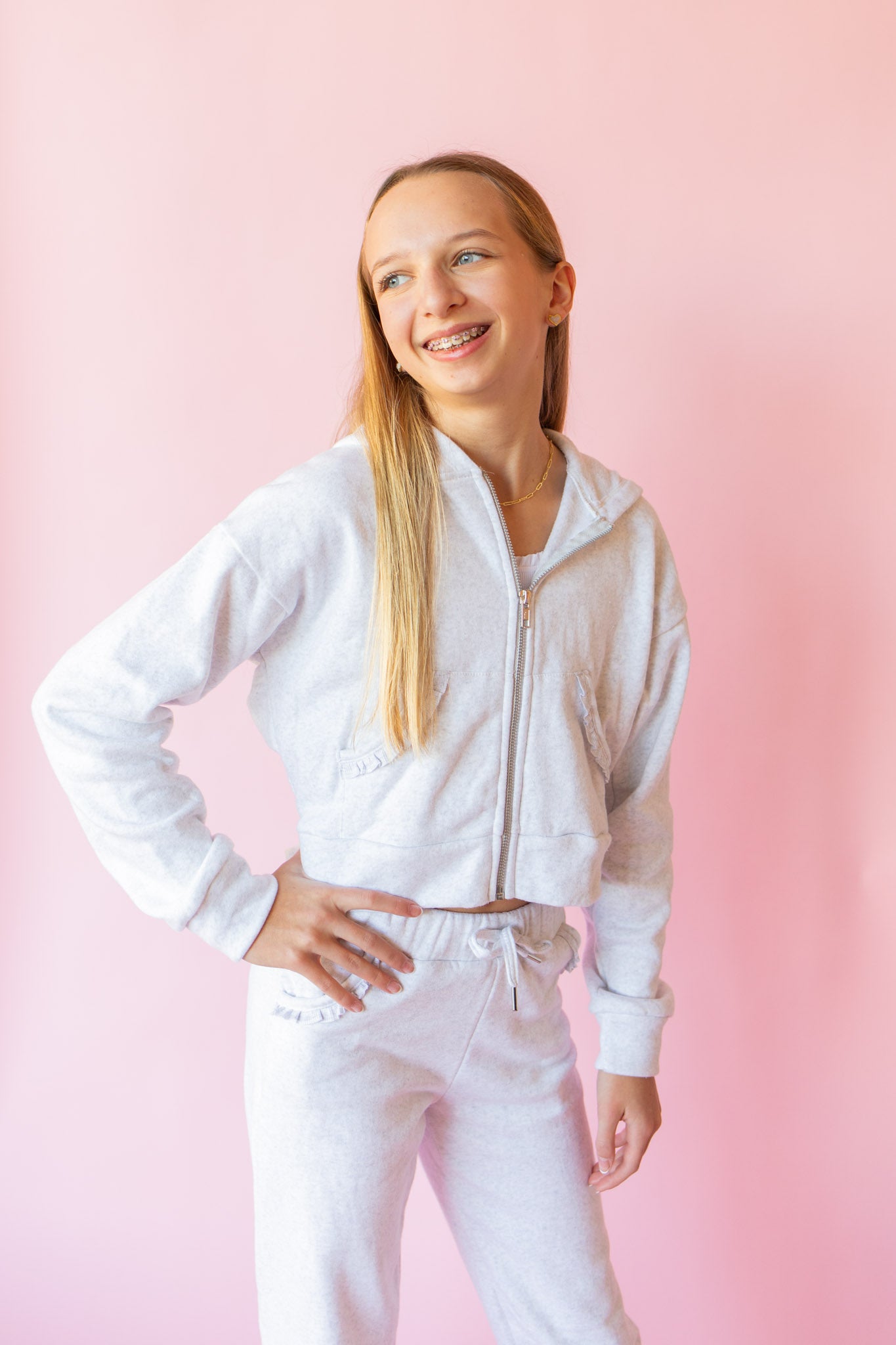 Ruffle Pocket Sweatpant | Light Misty Grey
