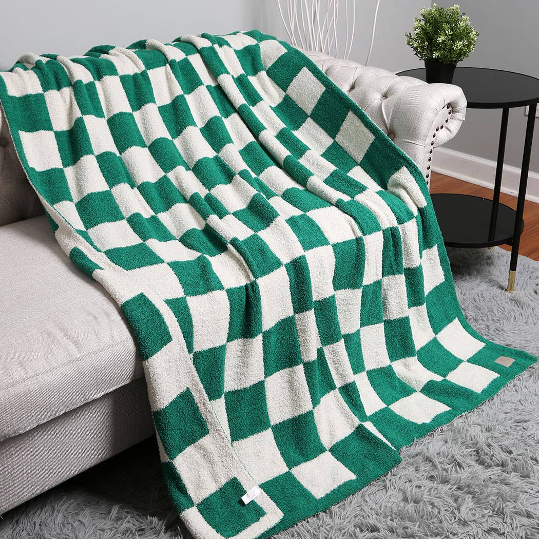 Checkerboard Patterned Throw Blanket | Black