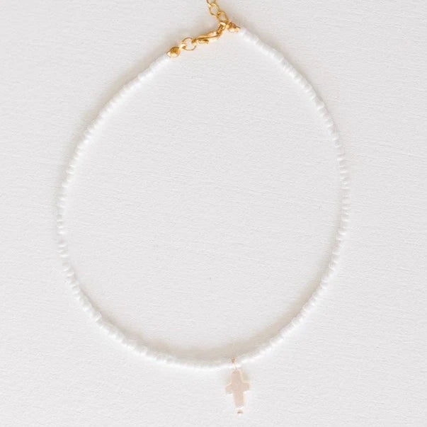 Ellie Cross Necklace | White/Pearl