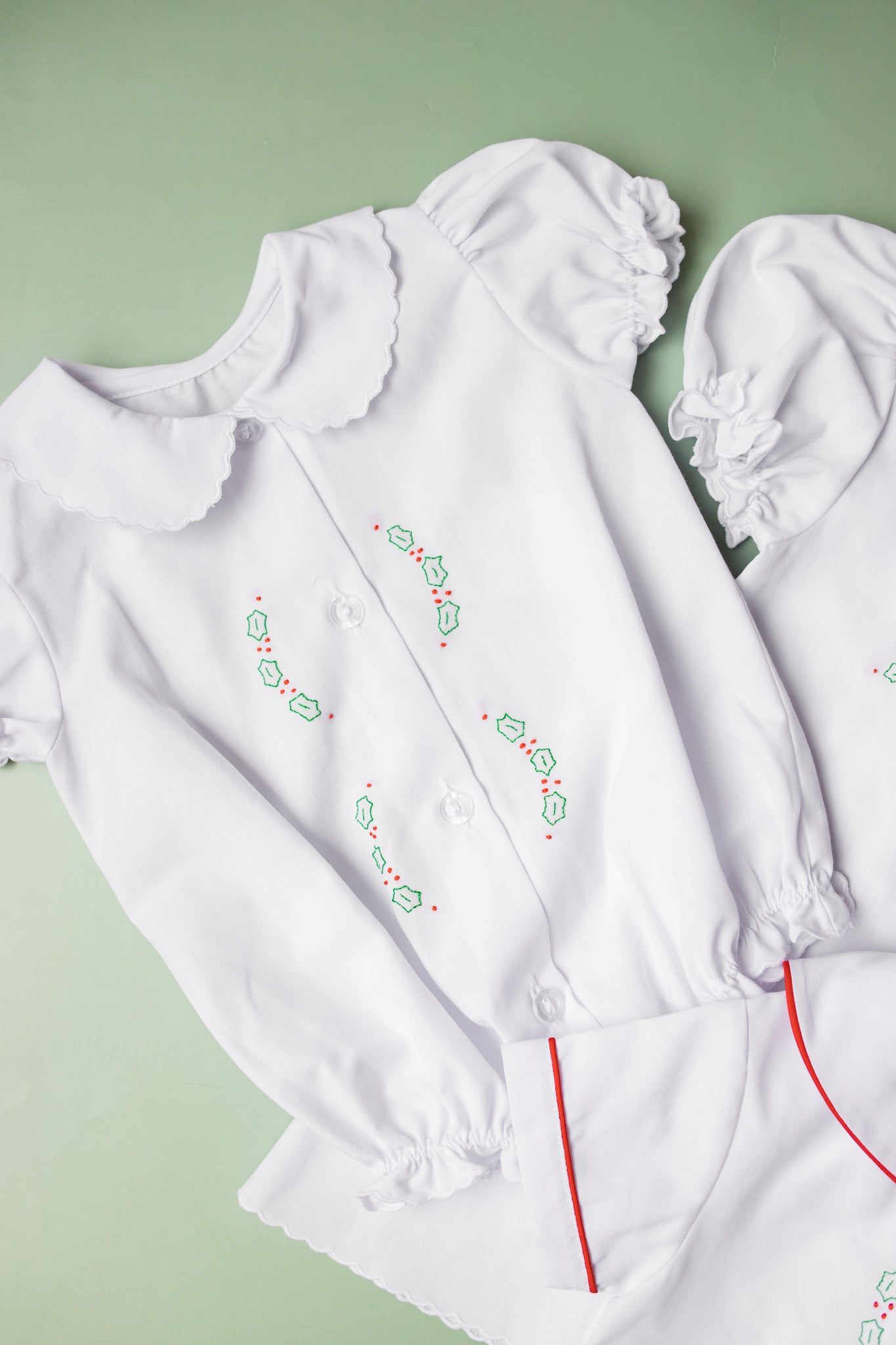 Holly Trio Embroidered Scallop Collar Bubble