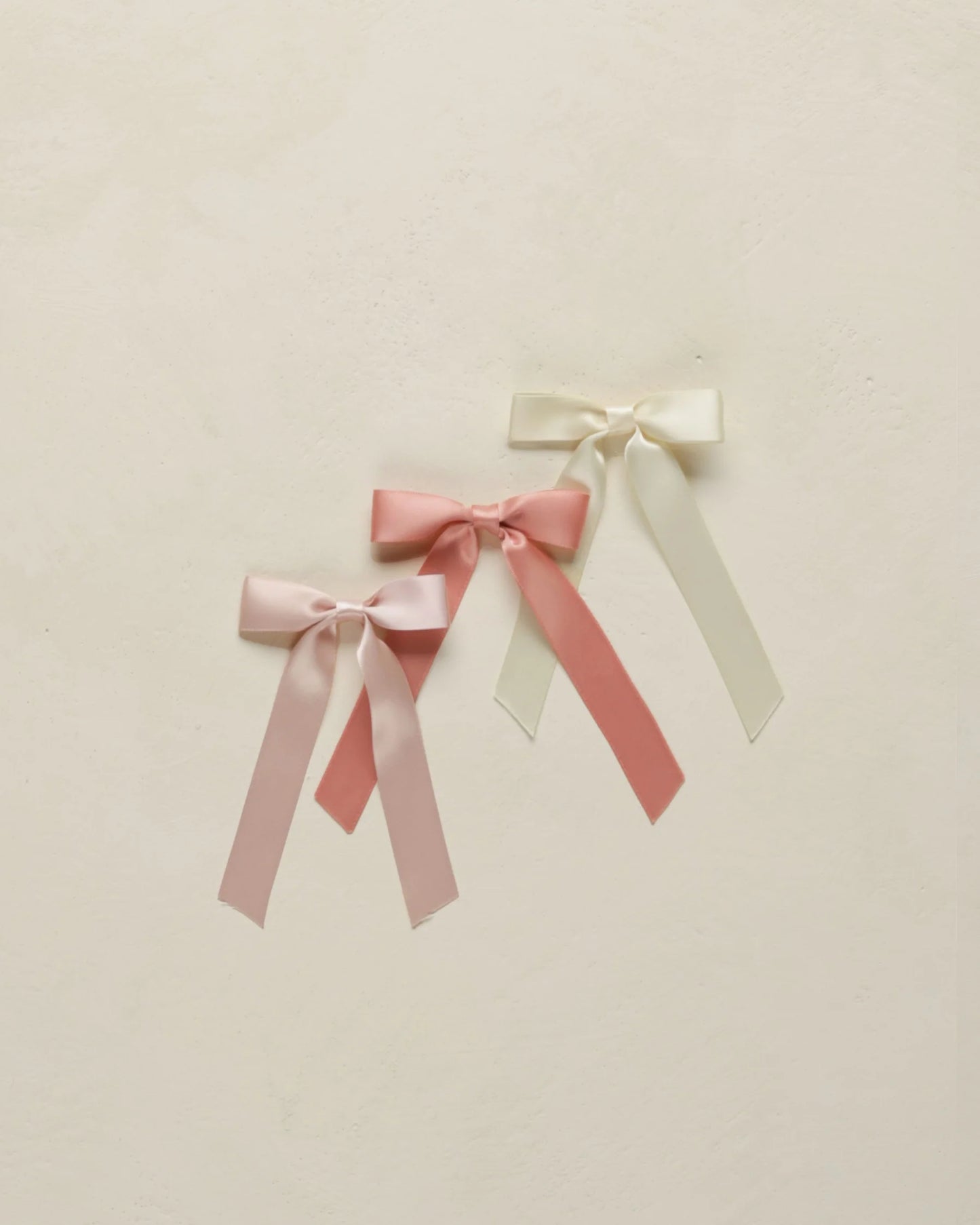 SATIN RIBBON BOWS BUBBLEGUM, LIPSTICK, NATURAL