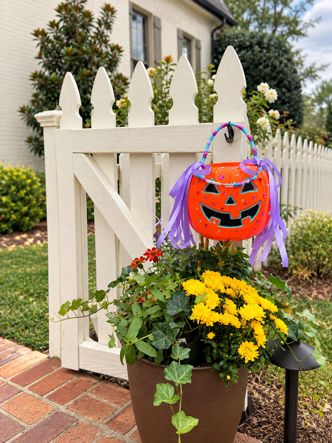 Bejeweled Boo Bucket Workshop