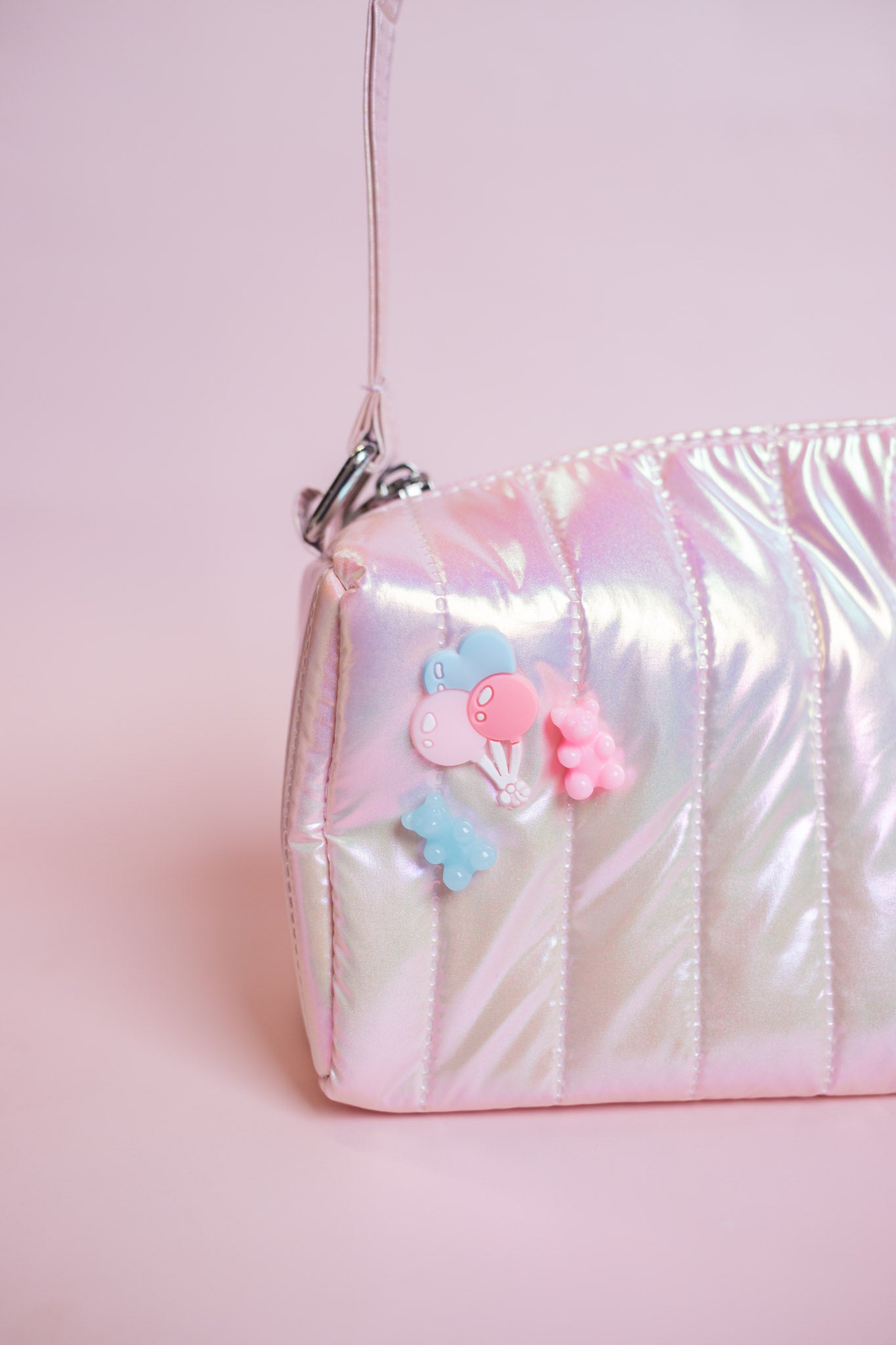 Gummy Bear Charm Iridescent Purse | Pink