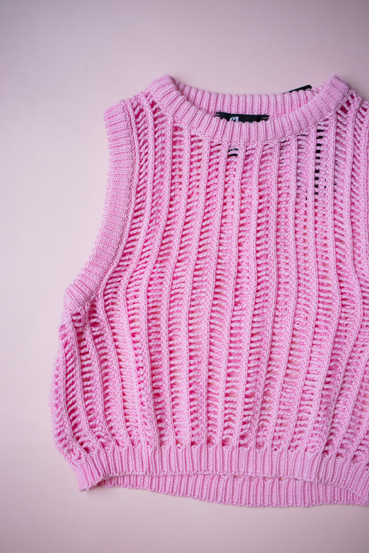 Aspen Knitted Sweater Vest in Pink – Fearless