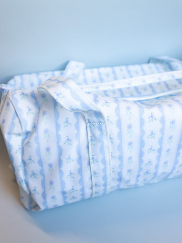 Weekender Duffle | Ribbon Floral Blue