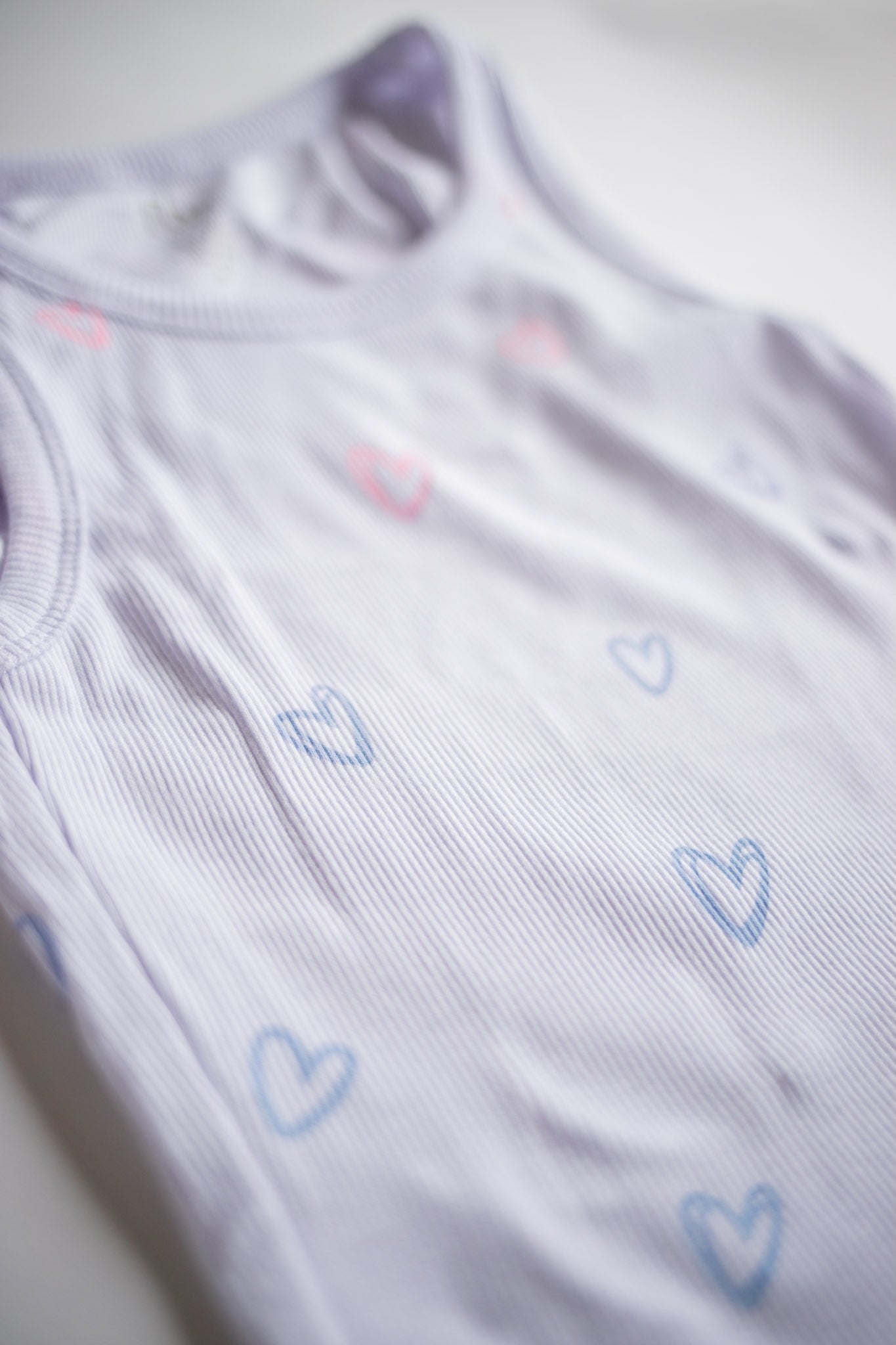 Ombre Heart Doodle Ribbed Tank | White + Pink/Blue