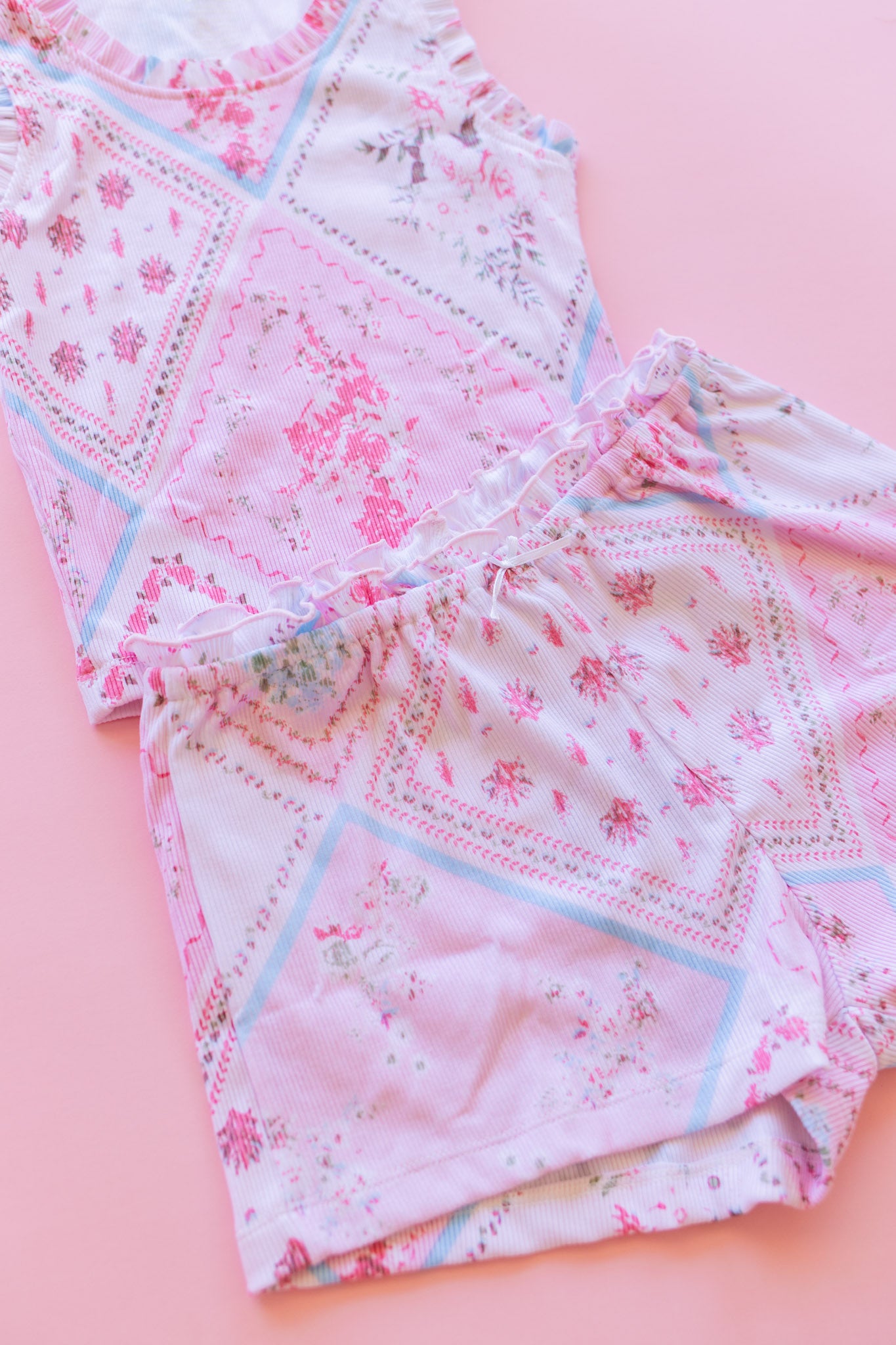 Rib Short | Pink Handkerchief