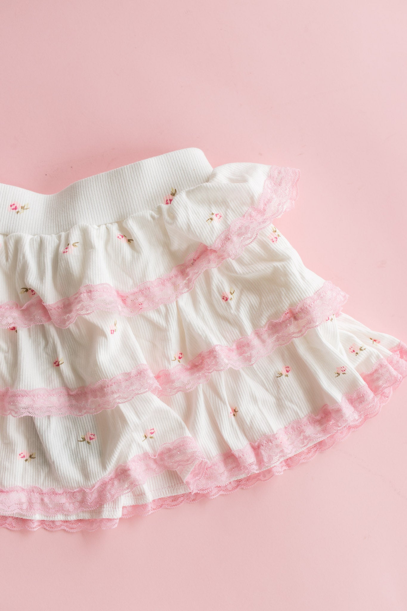 Rib Tiered Skirt | White with Pink Ditsy