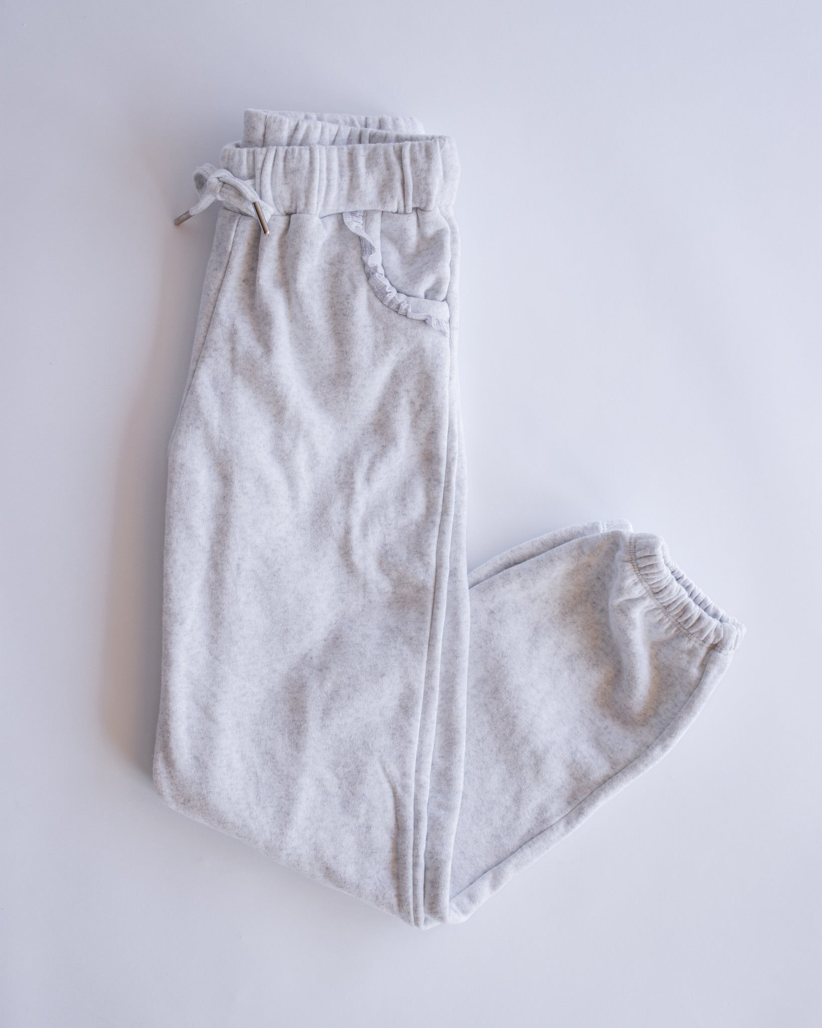 Ruffle Pocket Sweatpant | Light Misty Grey