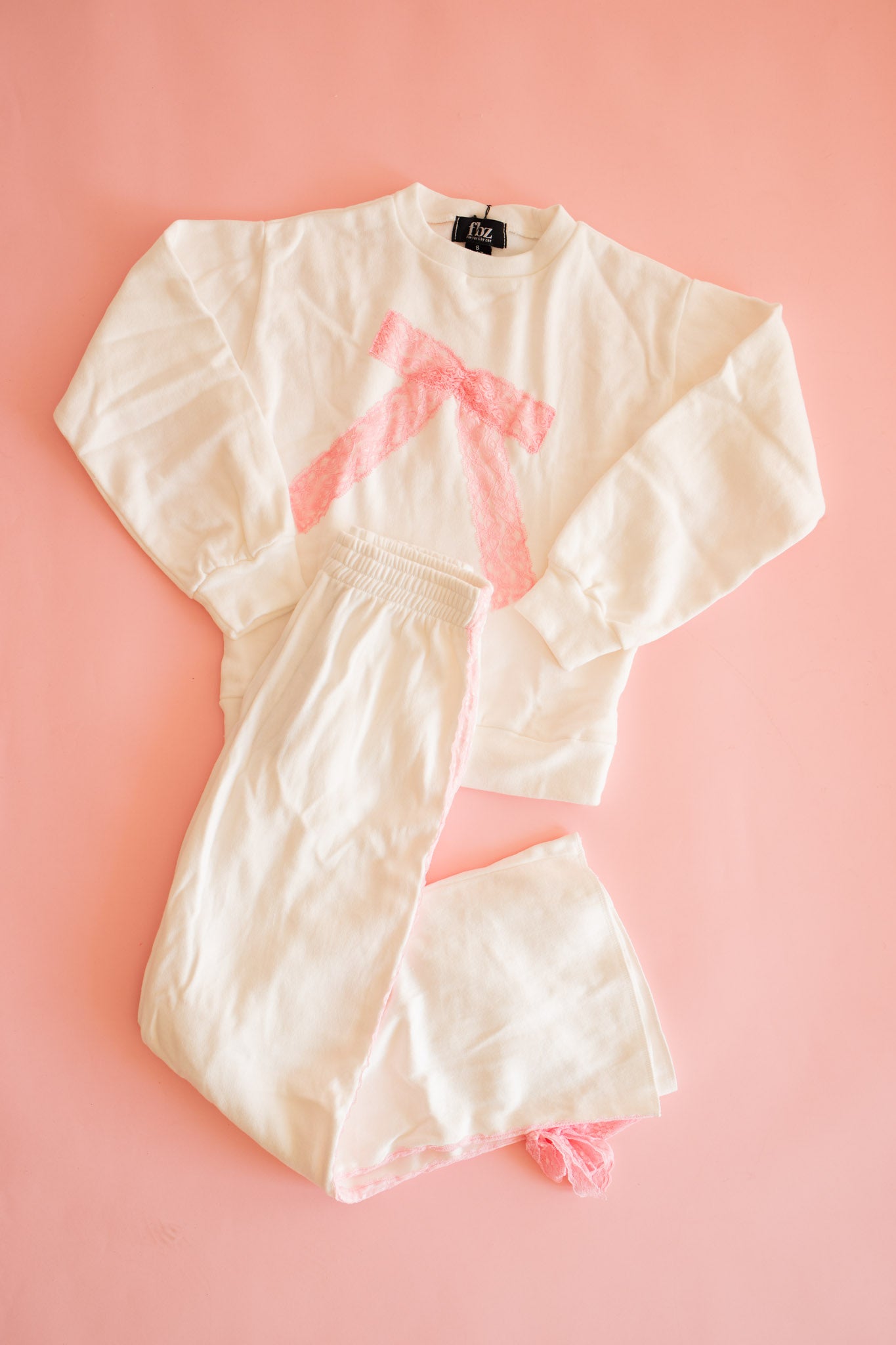 Crewneck Sweatshirt | White Lace Bow