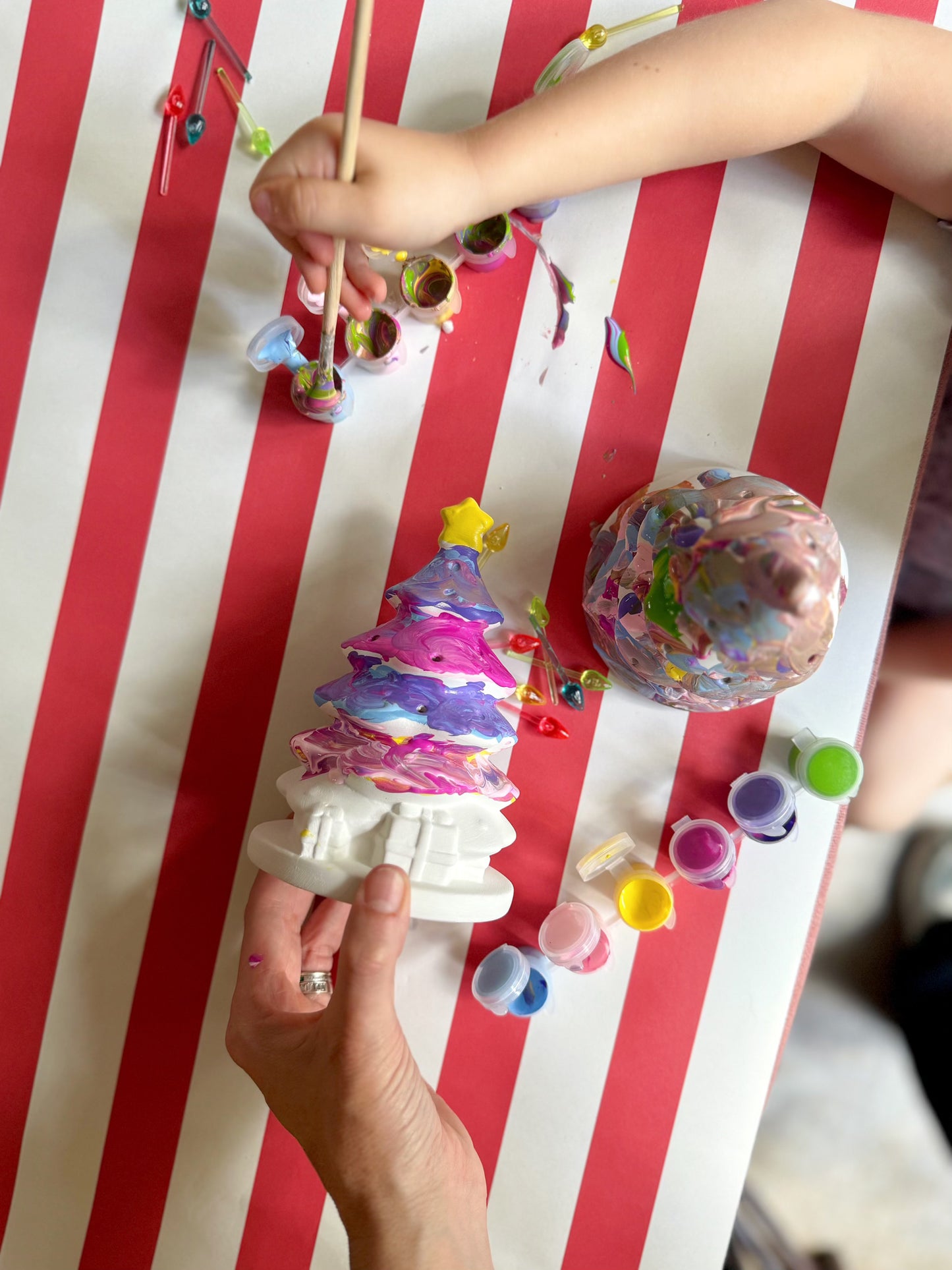 Magpies Jolly Tree Painting Party!