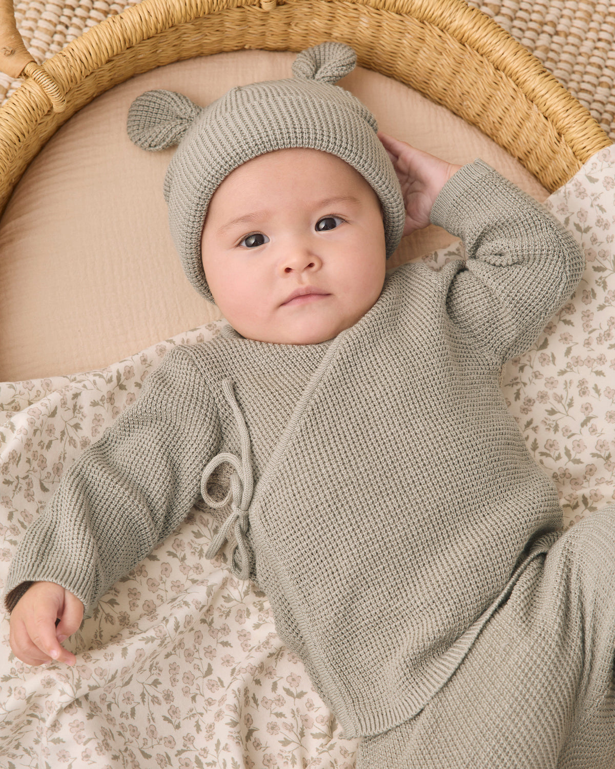 BABY BEAR BEANIE LAUREL