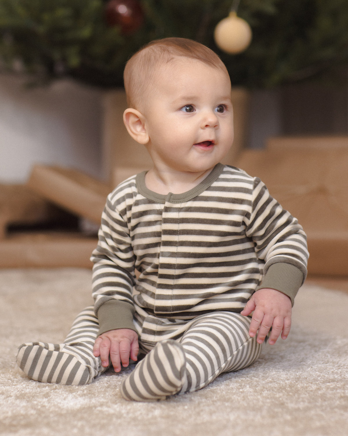 HIDDEN SNAP FOOTIE SPRUCE STRIPE