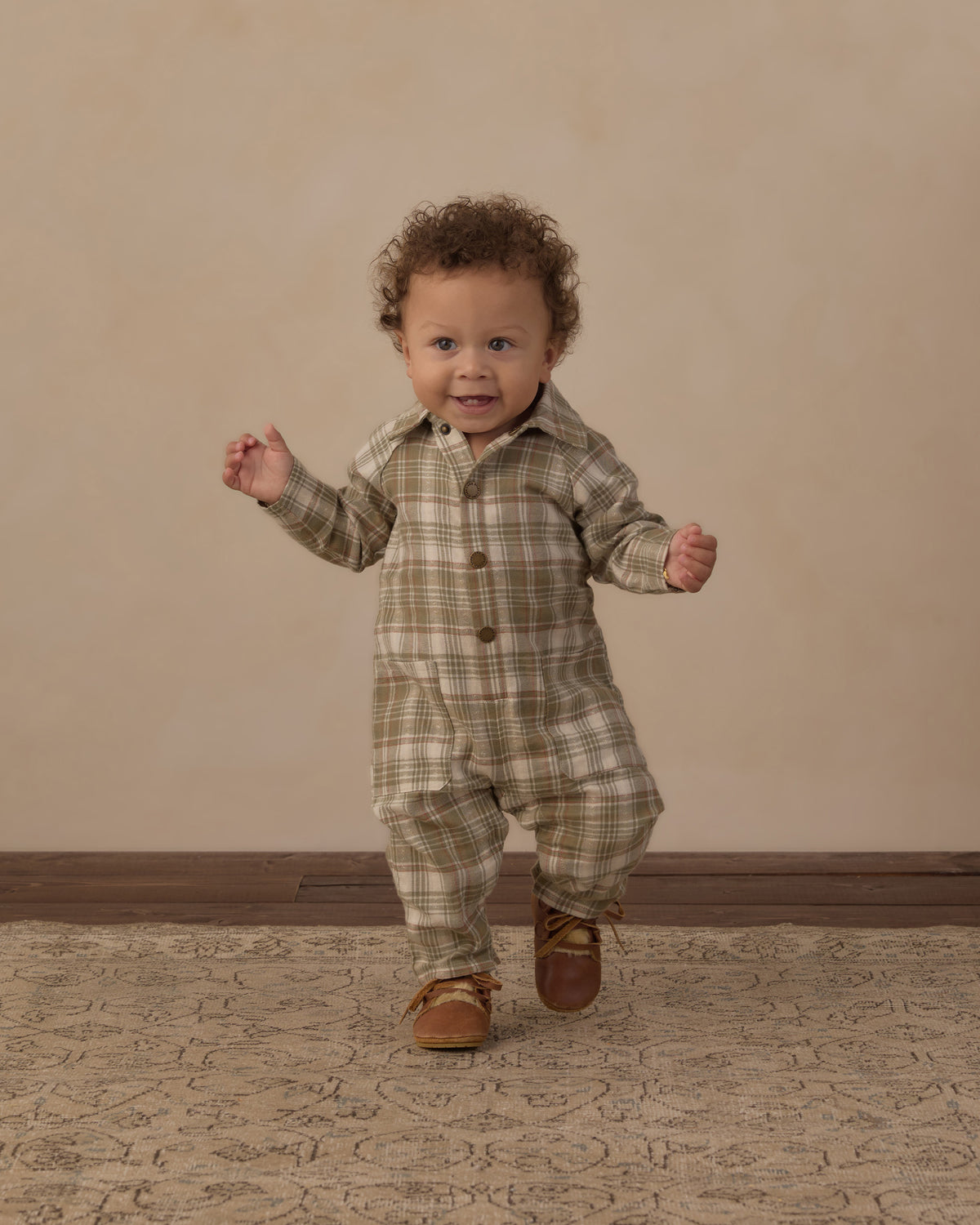 COLLARED BABY JUMPSUIT OLIVE DOBBY PLAID