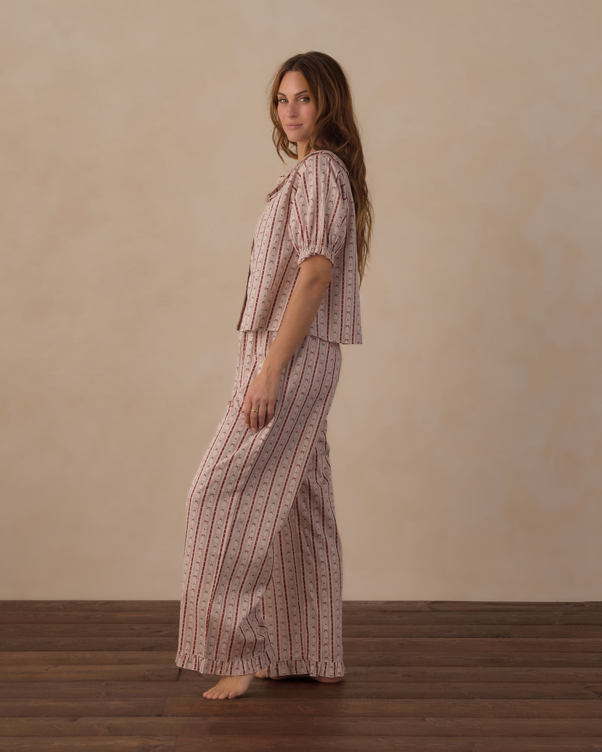 WOMEN'S RUFFLE PAJAMAS CANDY CANE LANE