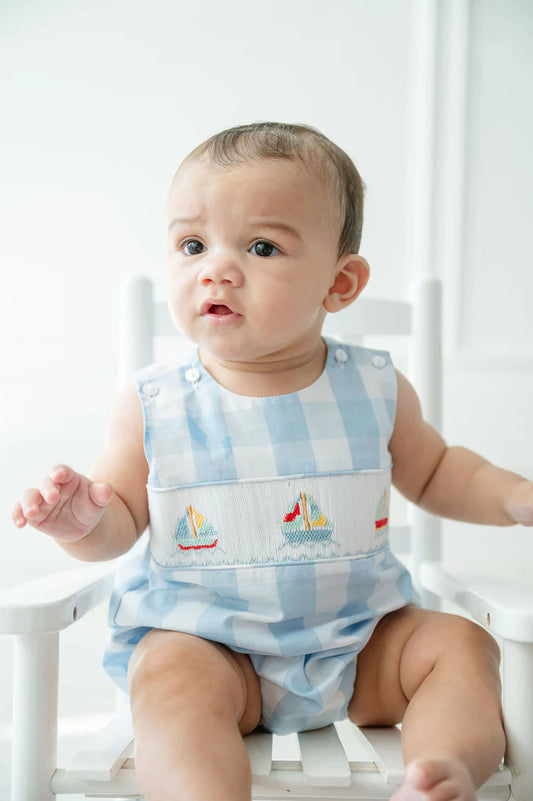 Elliot Bubble | Sailboat