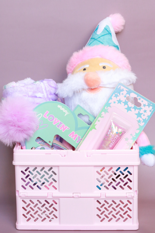 Magpies Girl Curated Holiday Dream Basket