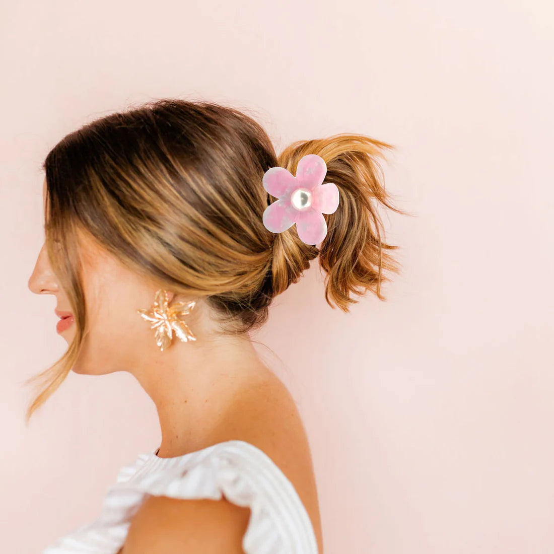 Gigi Pearl Center Hair Clip | Blue Marble