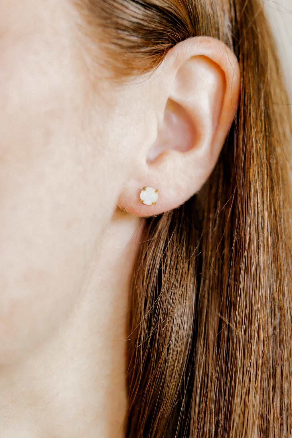 Screwback Stud | Venus | White Opal