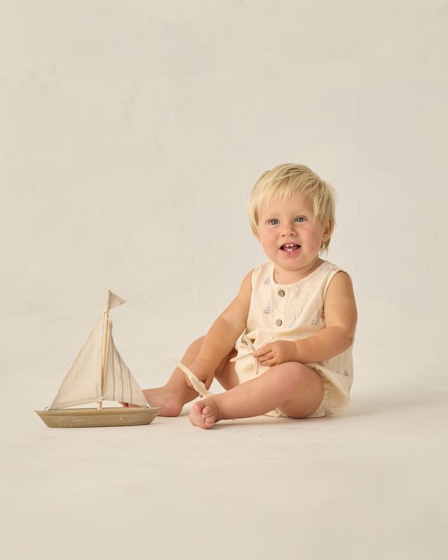 BEAU ROMPER SAIL