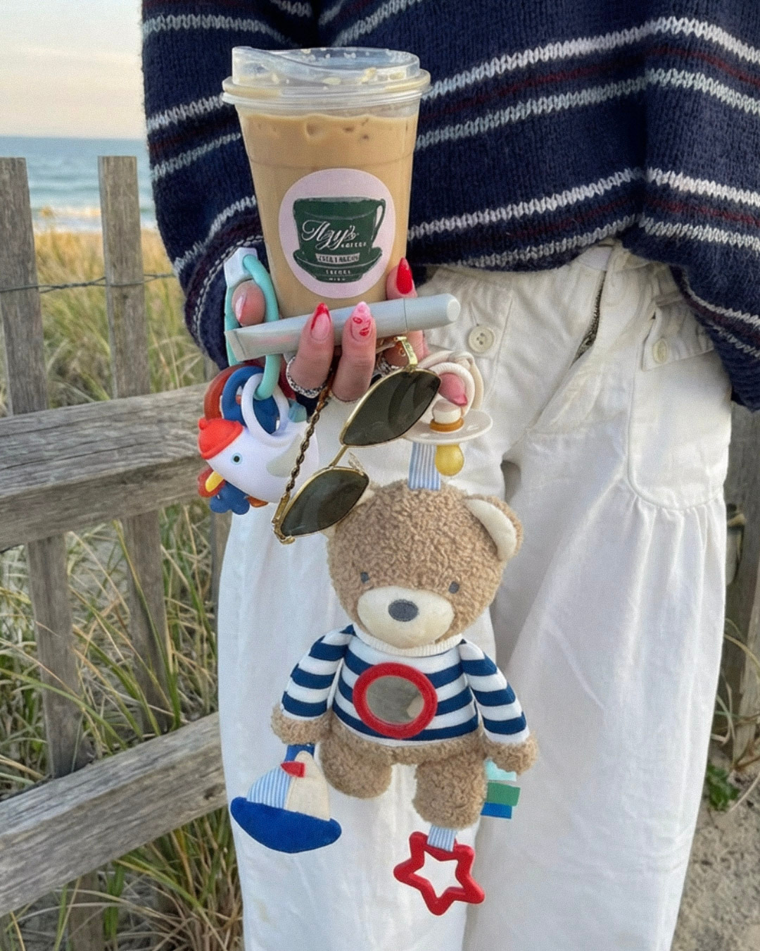 Bitzy Traveler Bear
