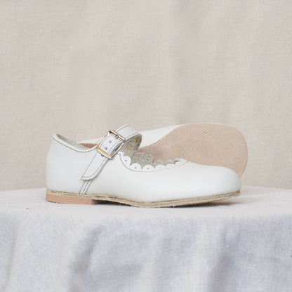 Scalloped Mary Jane | Pearl