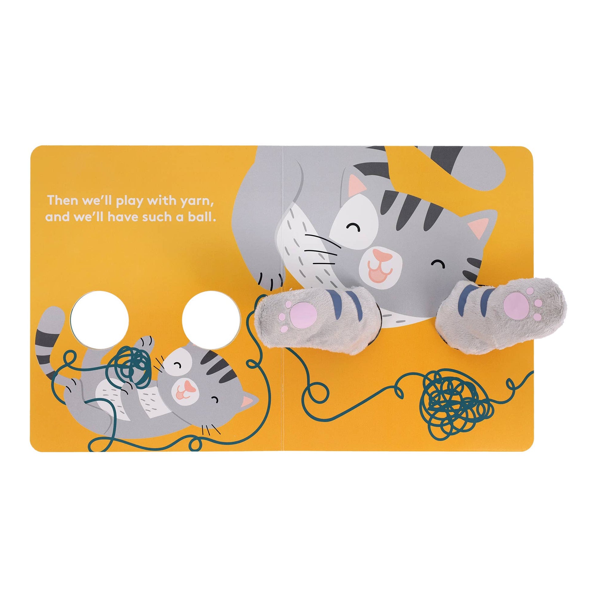 Hug Me Little Kitten: Finger Puppet Book