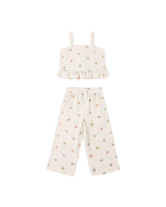 KAYLI SET EMBROIDERED DAISIES