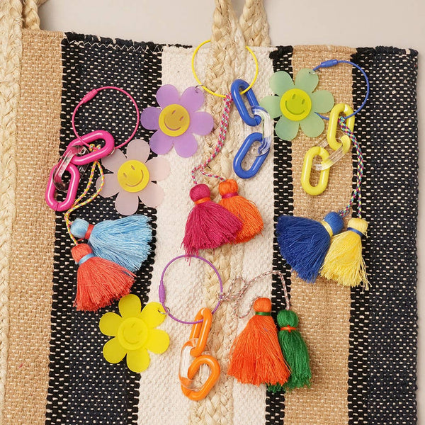 Happy Face Flower Chunky Keychain