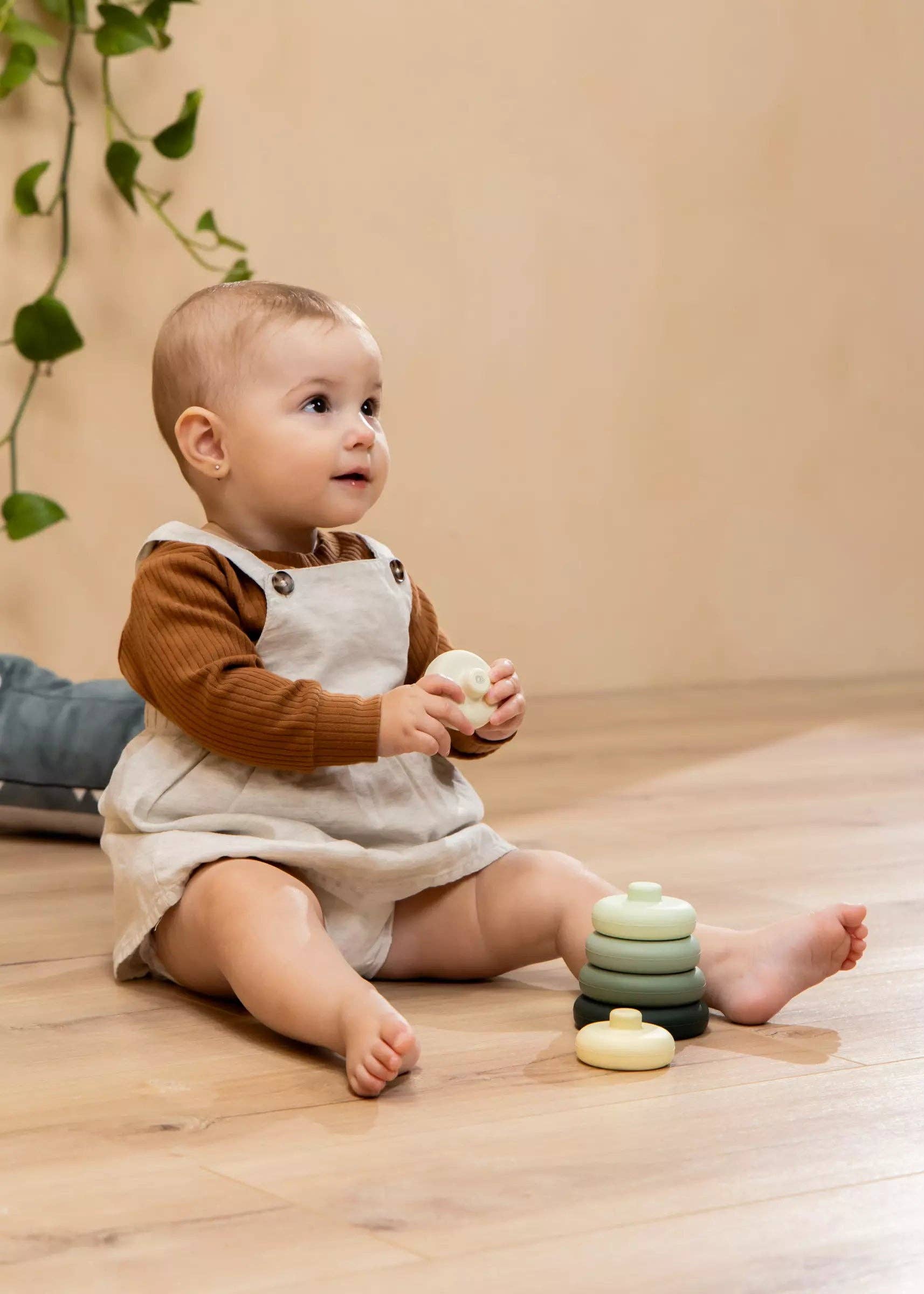 Set of 6 Silicone Stackable Rings