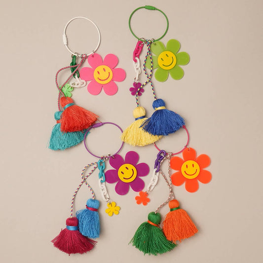 Happy Face Flower Color Tassel Keychain | Fuschsia