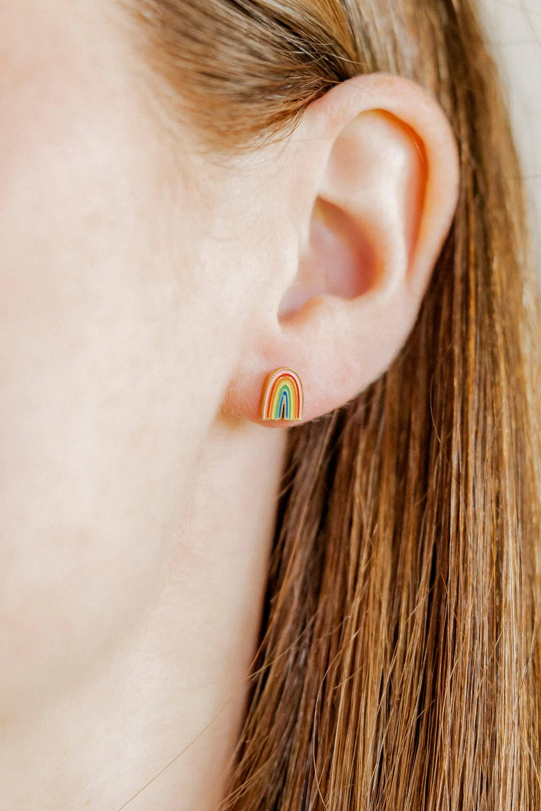 Screwback Stud | Noah | Rainbow