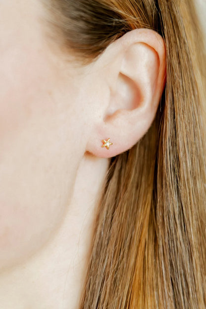 Screwback Stud | Scout | Gold Star
